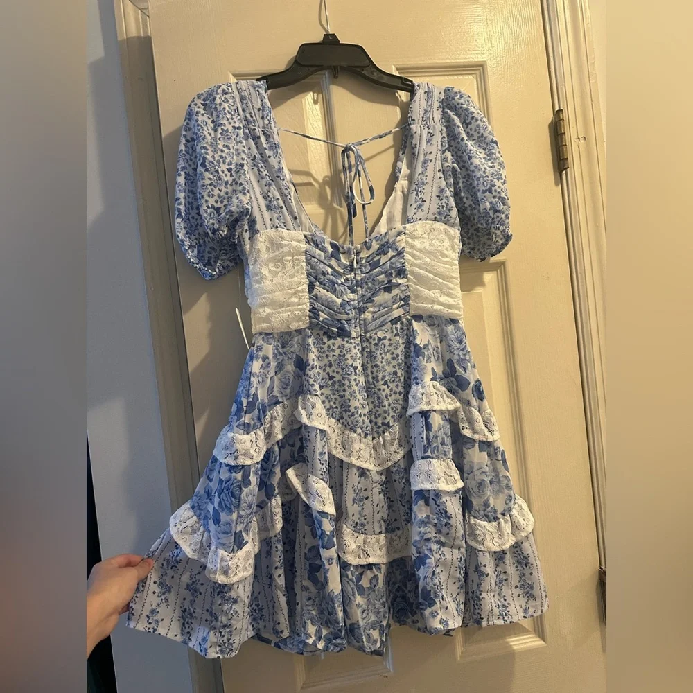 NWT Altar’d State Aderny Patchwork Floral Mini Dress Blue-White - Picture 8 of 12